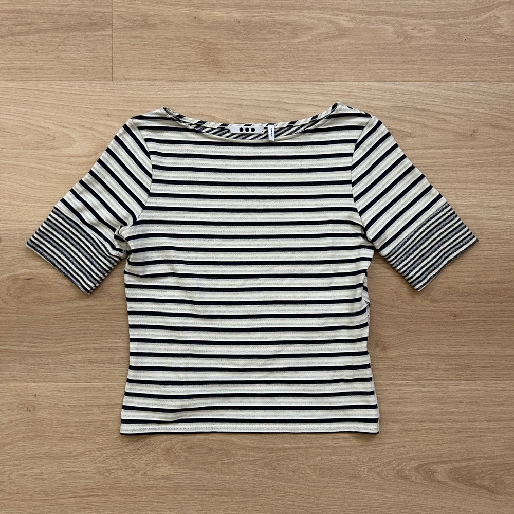 Anthropologie Three Dots Womens Navy and White Stripe Cropped Shirt